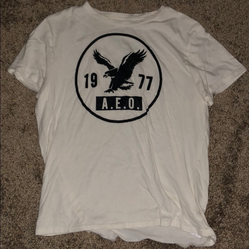American Eagle shirt Size L